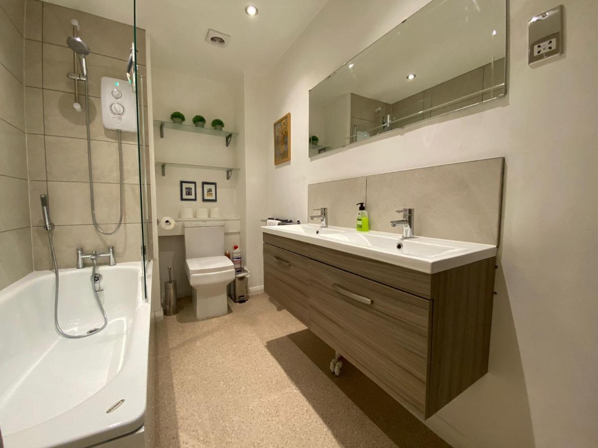 Grosvenor Pad - Lovely 2-Bed Flat - Free On Street Parking Bath Bagian luar foto