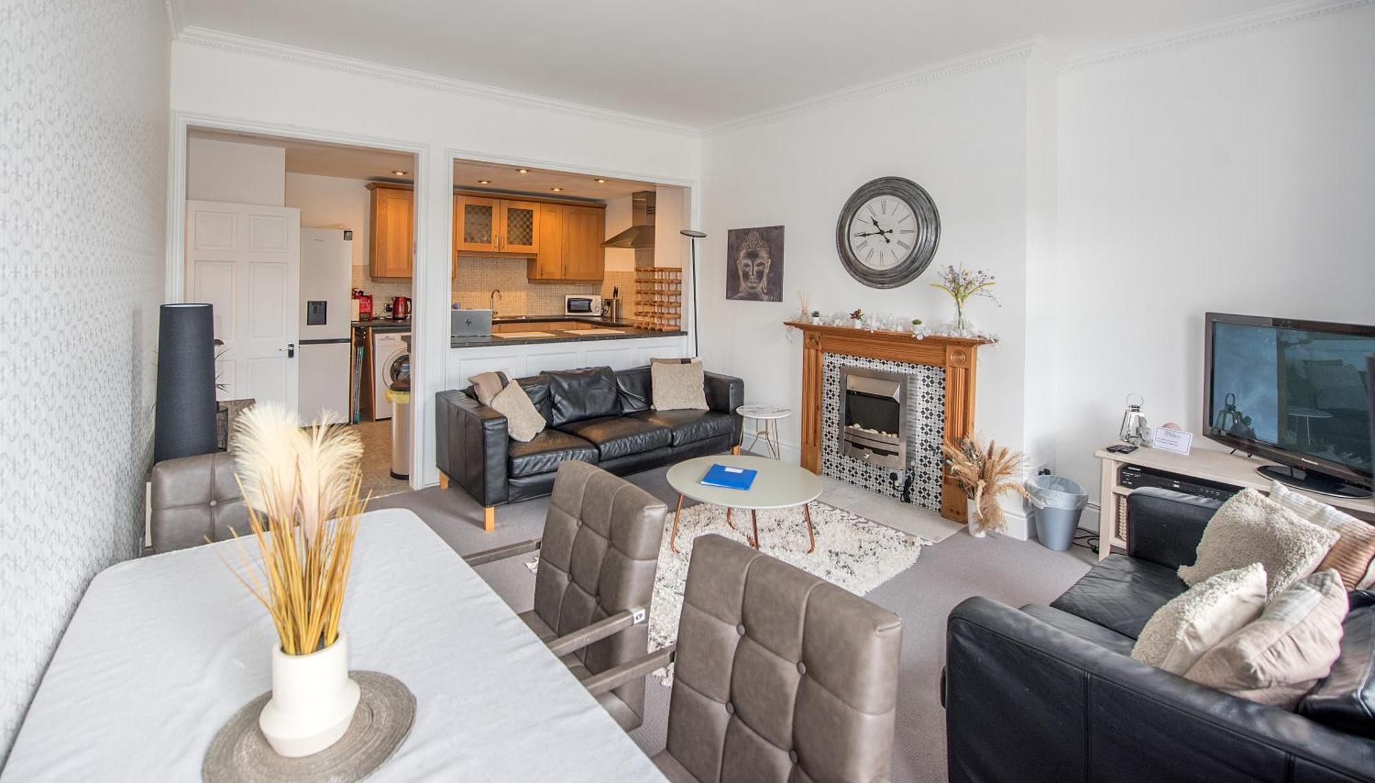Grosvenor Pad - Lovely 2-Bed Flat - Free On Street Parking Bath Bagian luar foto