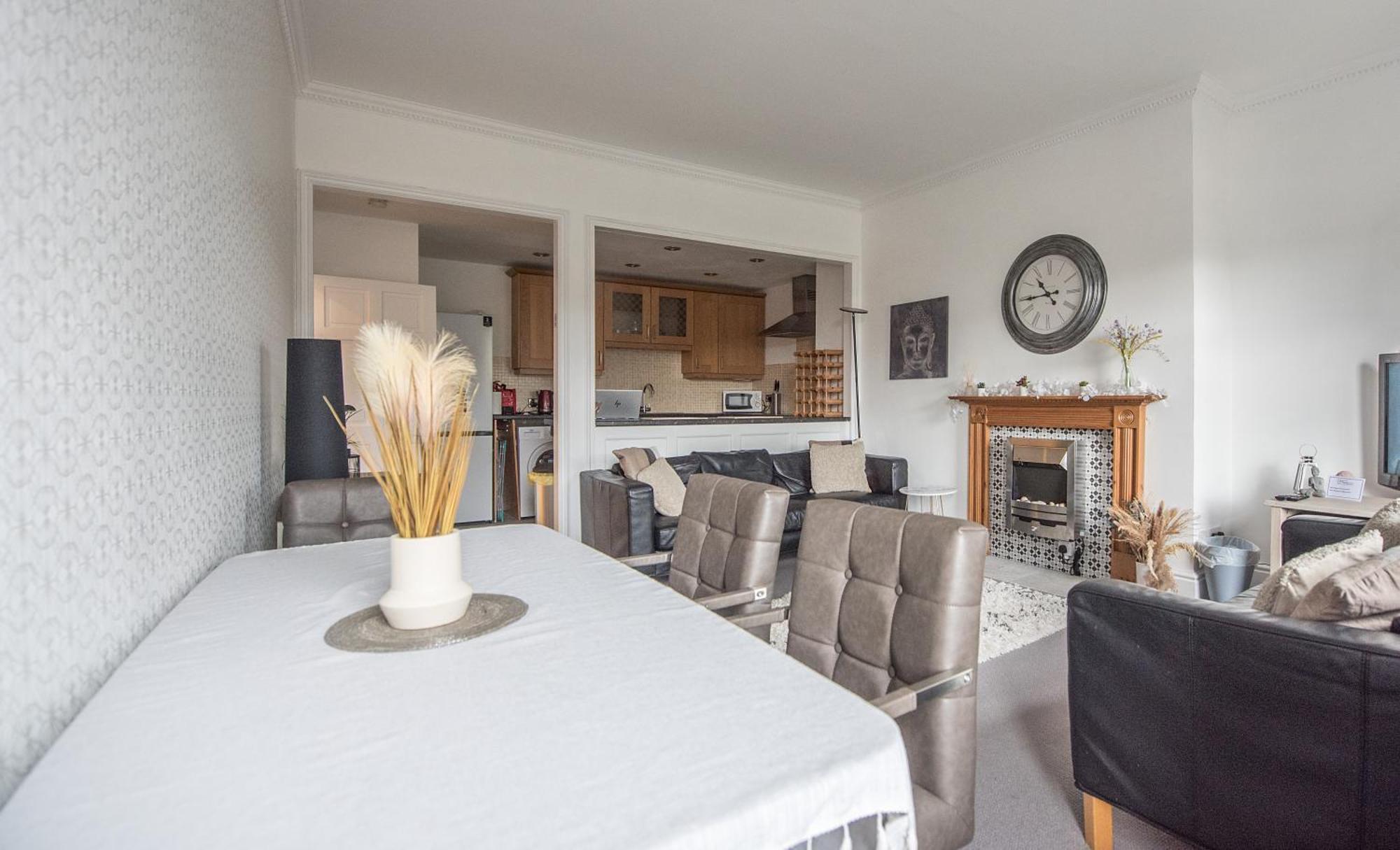 Grosvenor Pad - Lovely 2-Bed Flat - Free On Street Parking Bath Bagian luar foto