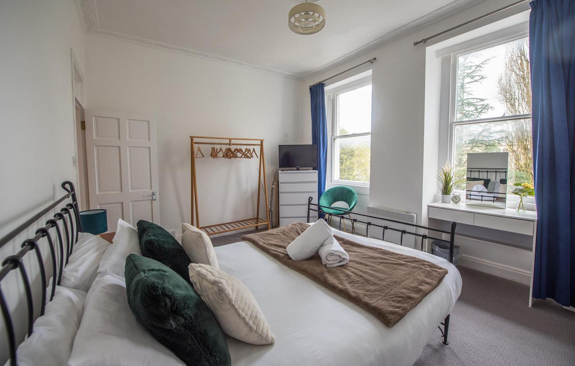 Grosvenor Pad - Lovely 2-Bed Flat - Free On Street Parking Bath Bagian luar foto