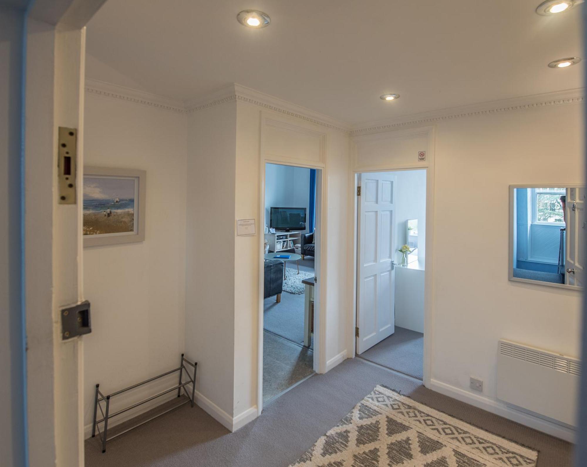 Grosvenor Pad - Lovely 2-Bed Flat - Free On Street Parking Bath Bagian luar foto